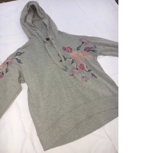 Floral gray hoodie!❤️